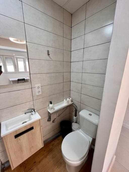 Novelda Centro Habitaciones Con Bano Privado Y Compartido , Cocina Y Terraza Екстер'єр фото