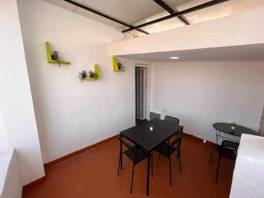 Novelda Centro Habitaciones Con Bano Privado Y Compartido , Cocina Y Terraza Екстер'єр фото
